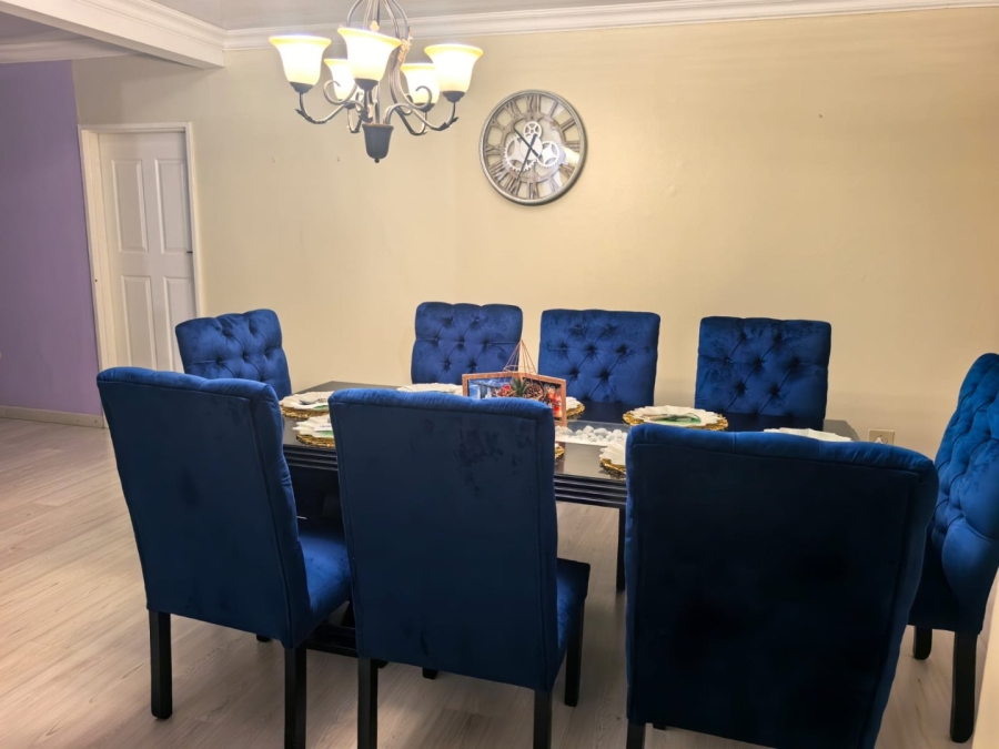 4 Bedroom Property for Sale in Pellissier Free State